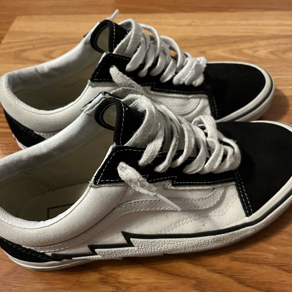 Vans Lighting Bolt
